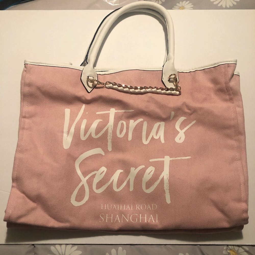 Victoria’s Secret Tote